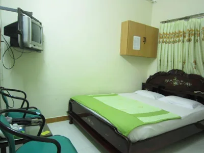 Hạnh Long 2 - 1115 Trần Hưng Đạo, Quận 5 - by Bay Luxury Hotel – Fotos 8